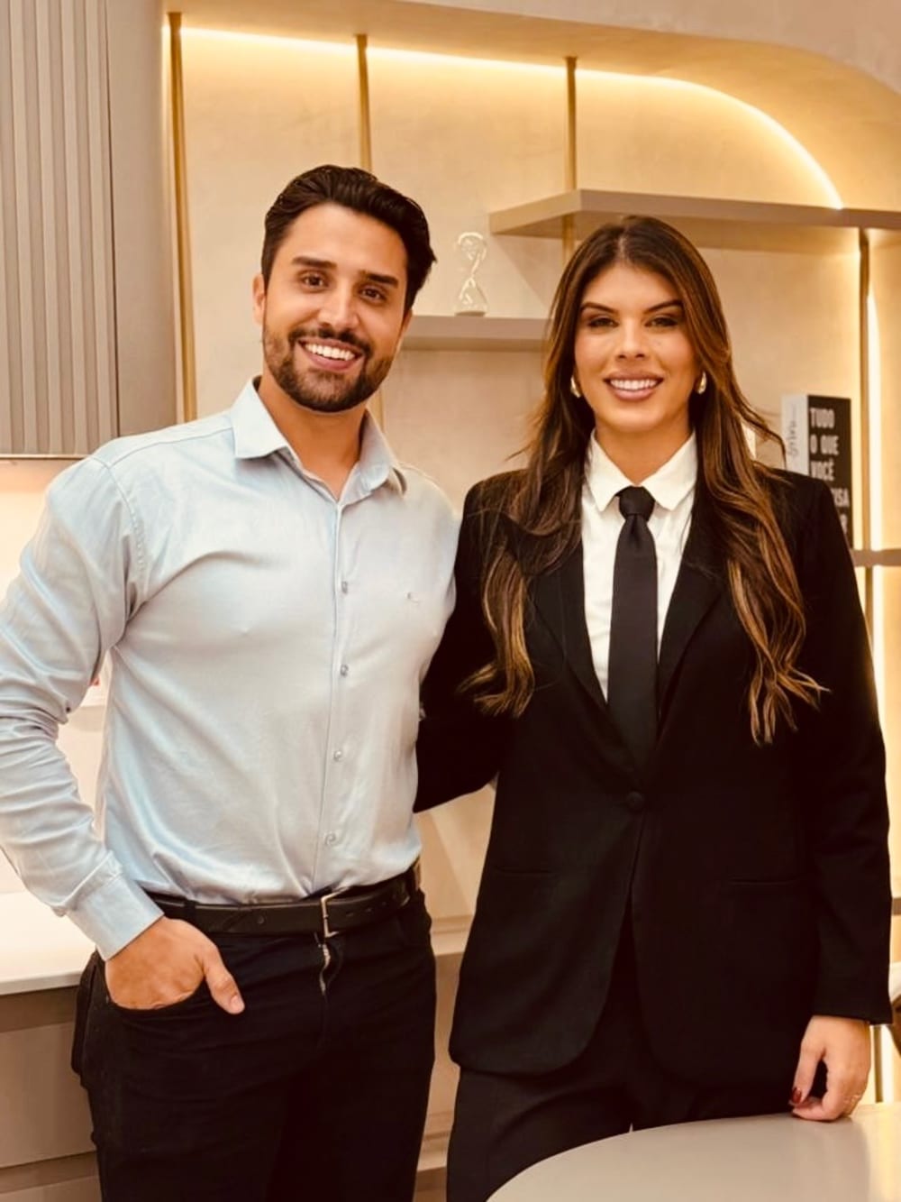 Dra. Rafhaela Souza na clínica