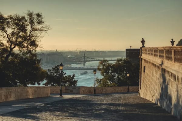 Reportaż ślubny i zdjęcia plenerowe M&A — Budapeszt