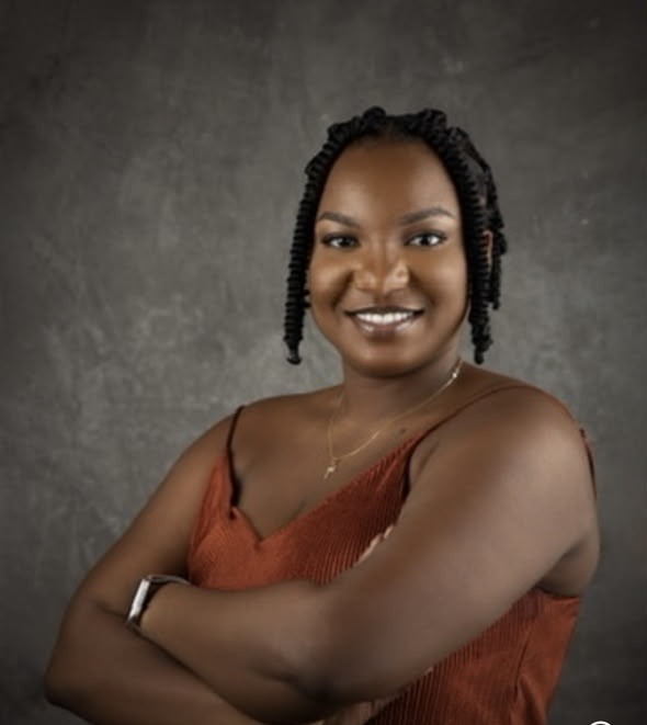 Portrait of a smiling young woman