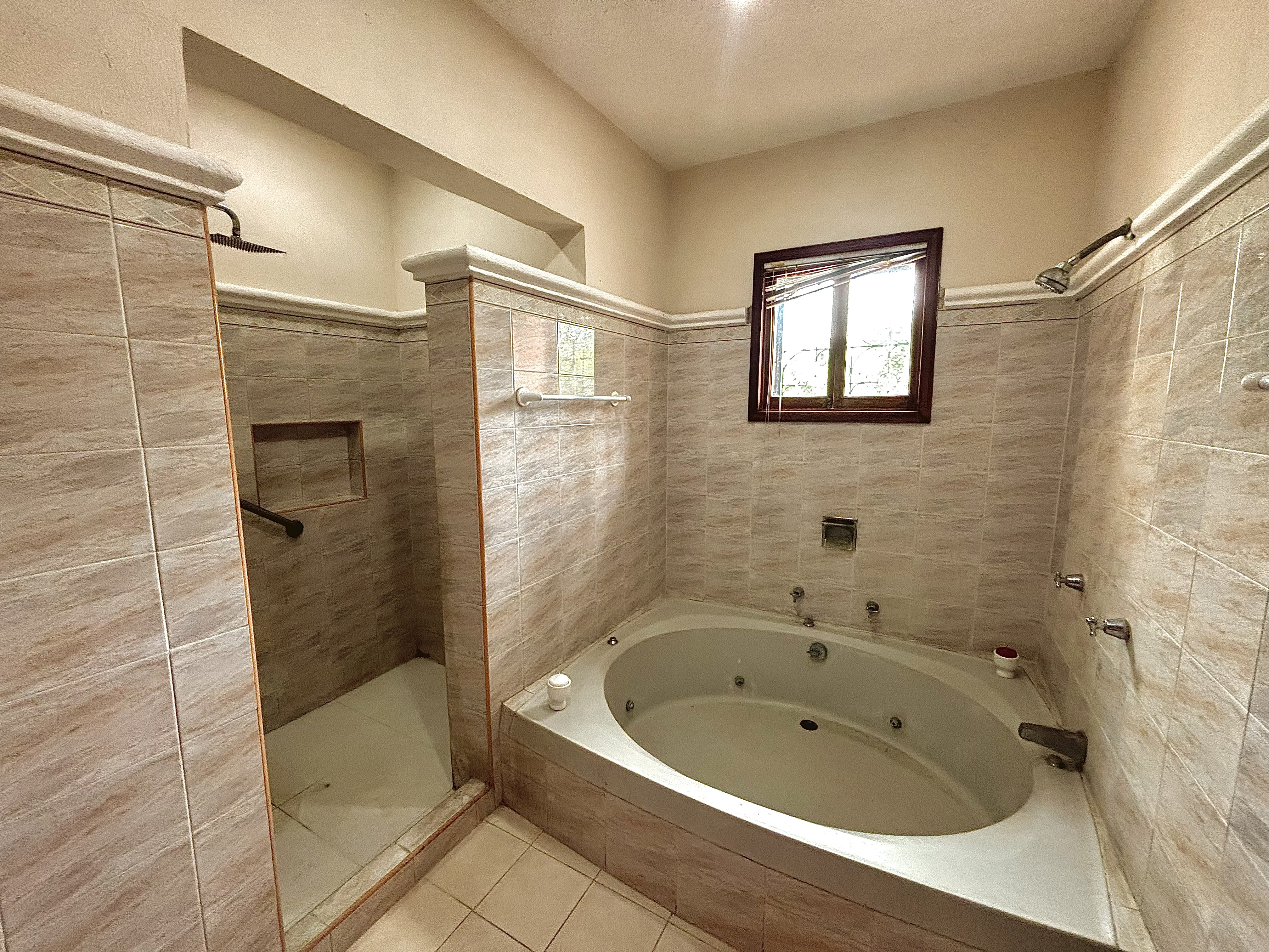 Master Suite — Casa Bambú 5