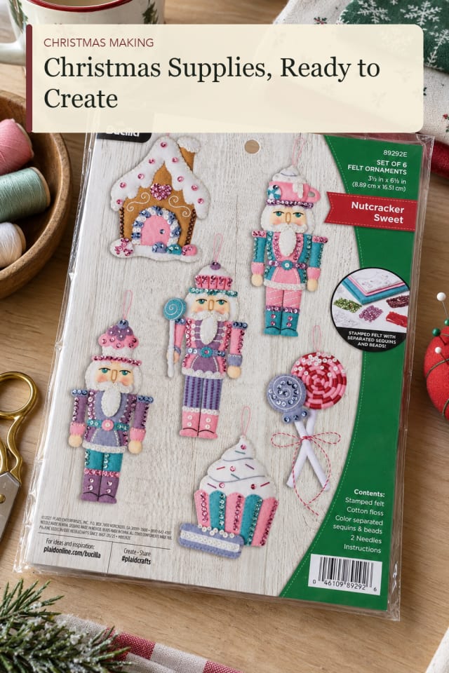 Christmas felt craft kit: Christmas Felt Kit for a Creative Afternoon at Home maker-lifestyle pin