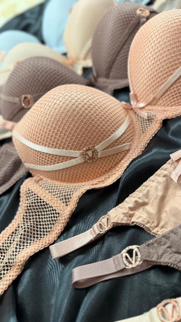 Conjunto V Victoria’s Secret