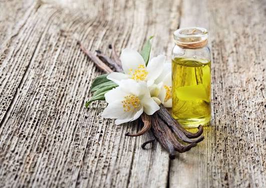 Vanilla Oil in Cerium Chemicals packaging