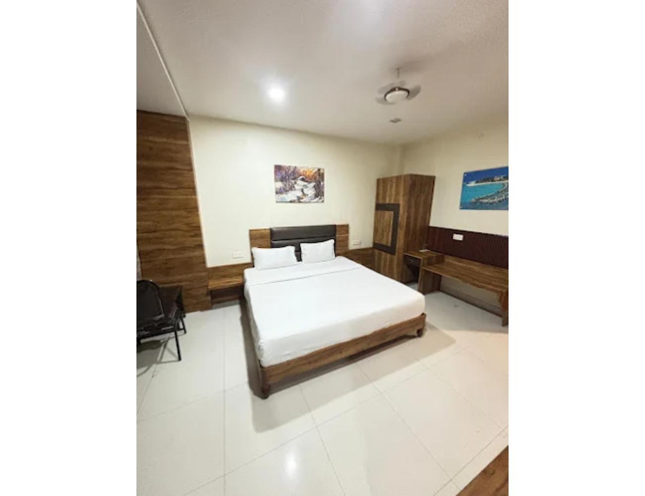 Photos