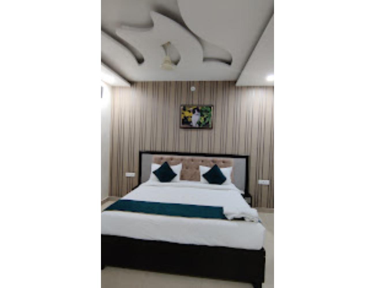 Photos