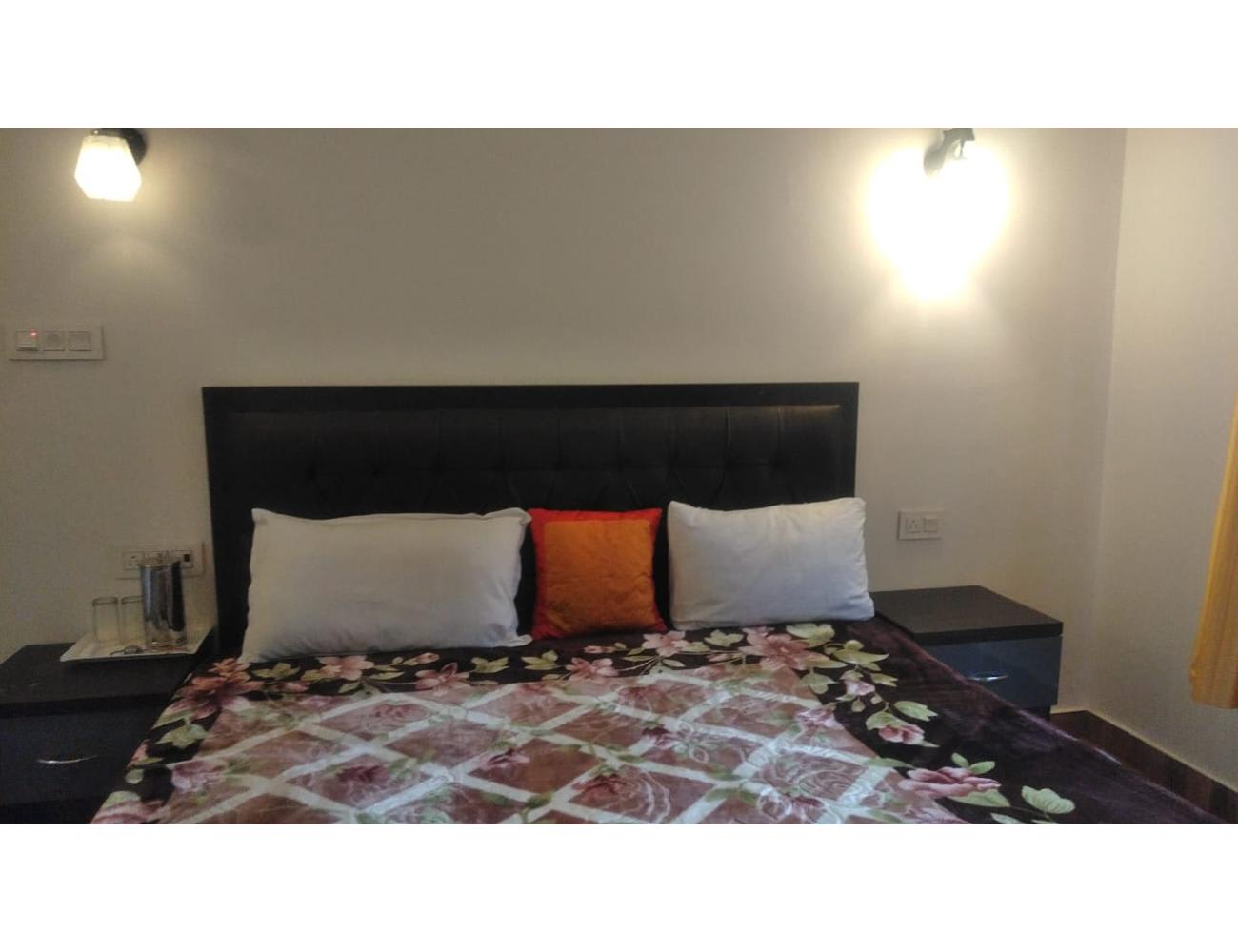 Photos