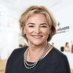 Elizabeth Mercedes Berk Profile Picture, Go to agent's profile.