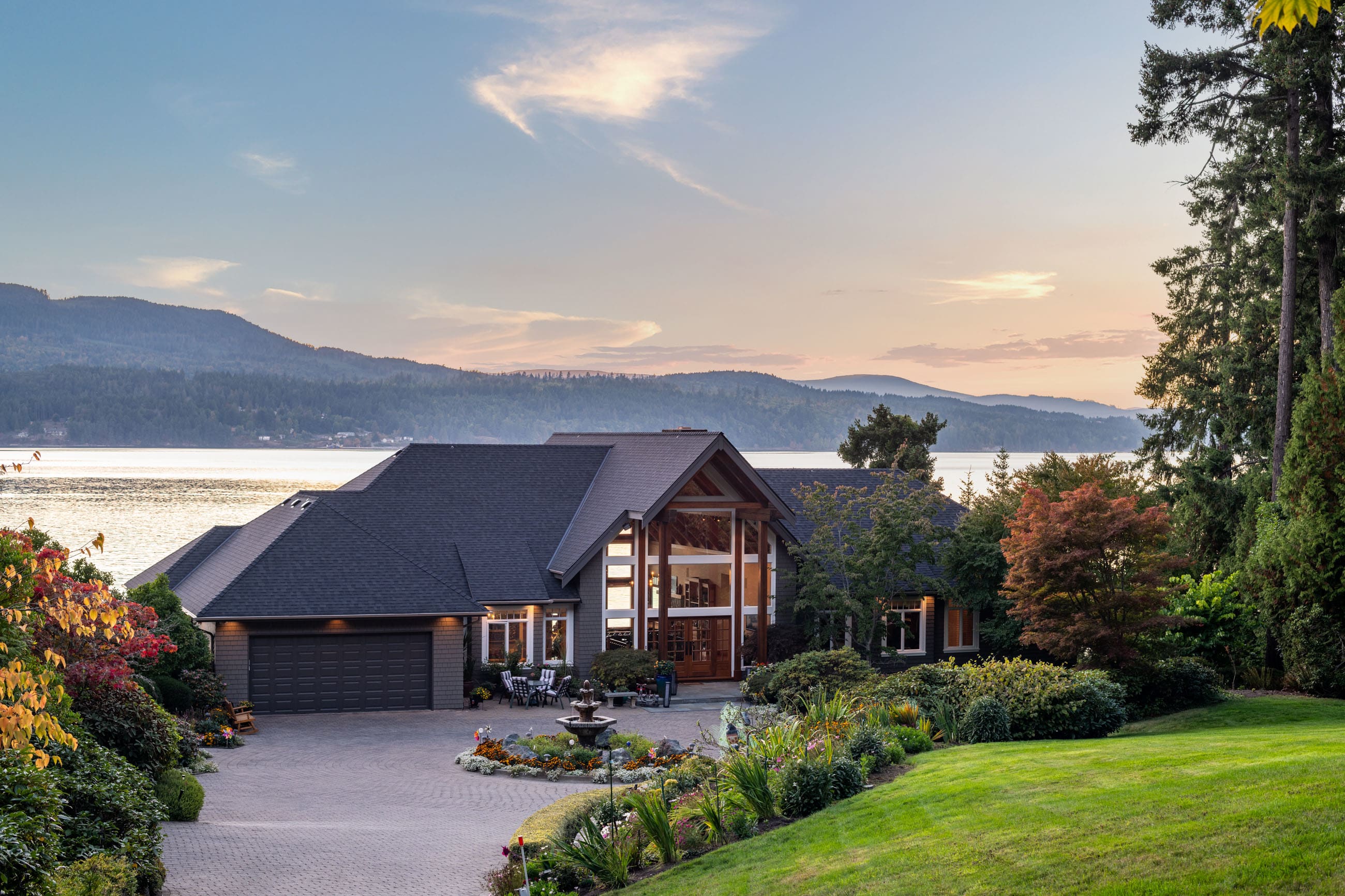 Saanichton, Canada Luxury Real Estate Property Engel & Völkers