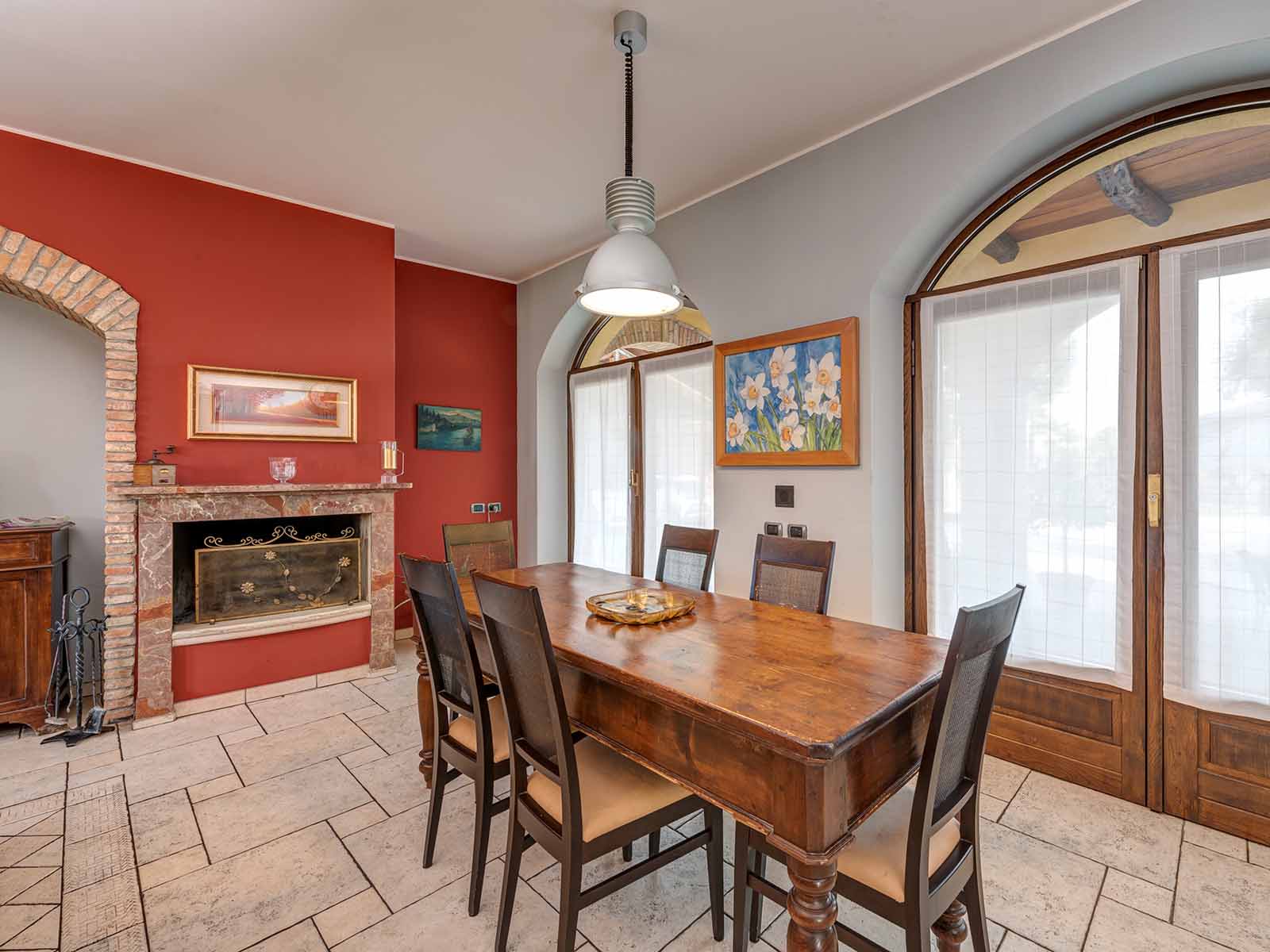 San Fermo della Battaglia, Italy Luxury Real Estate Property Engel & Völkers