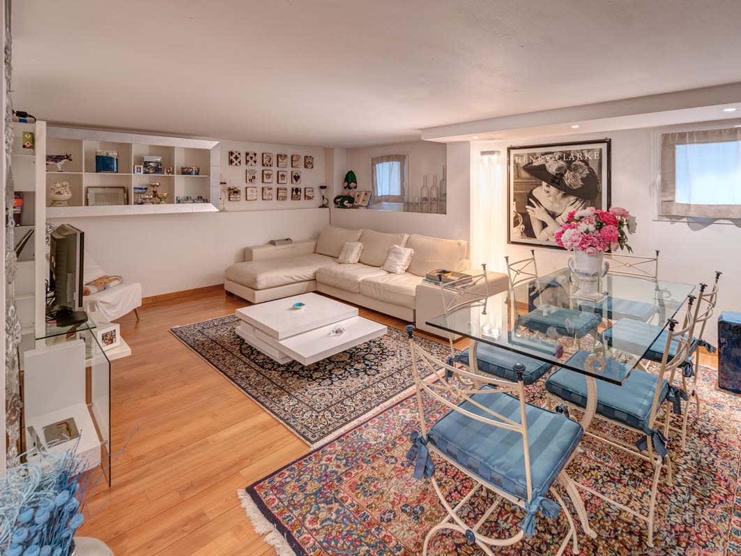 Cantù, Italy Luxury Real Estate Property Engel & Völkers