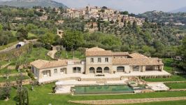 Châteauneuf-Grasse, France - Image 1