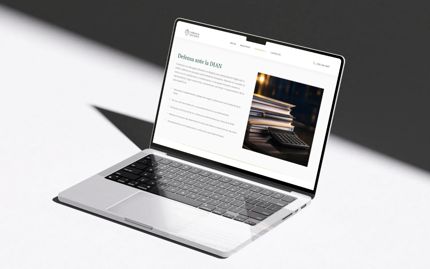 Sitio web de Vargas y Asociados, formulario de contacto