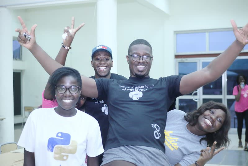 Home | Python Ghana π¬π