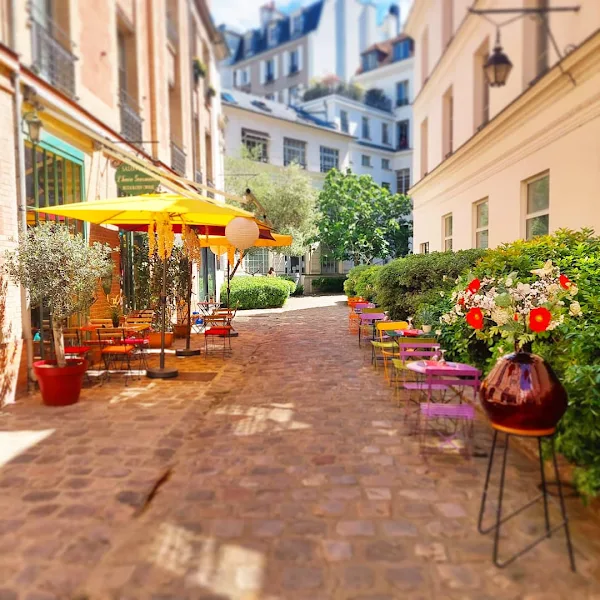 <span class="translation_missing" title="translation missing: fr.french_classes.arrondissement.paris_6.coffee-shops.list.item1.alt">Alt</span>