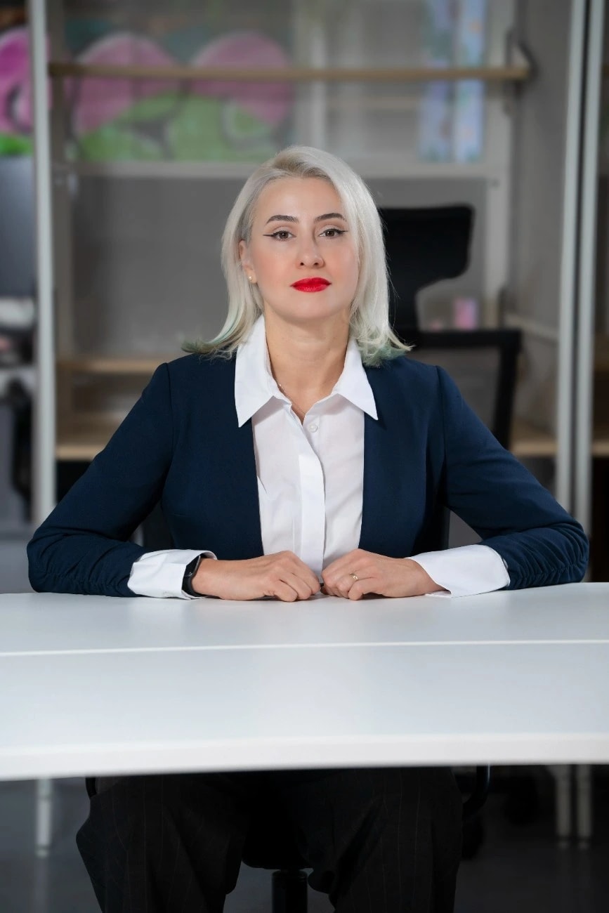 Cristina Gurguta, Research & Innovation Director