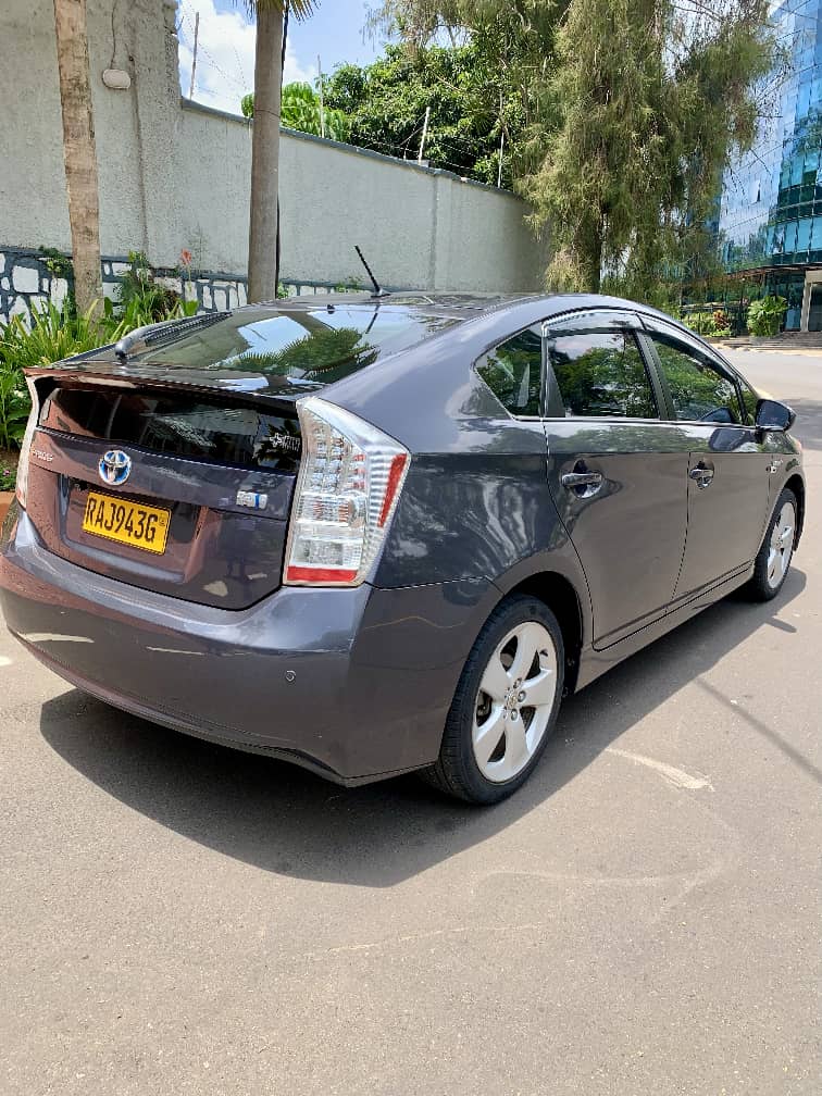 Listing photograph 1 of 1 — Toyota 2020 — automatic diesel