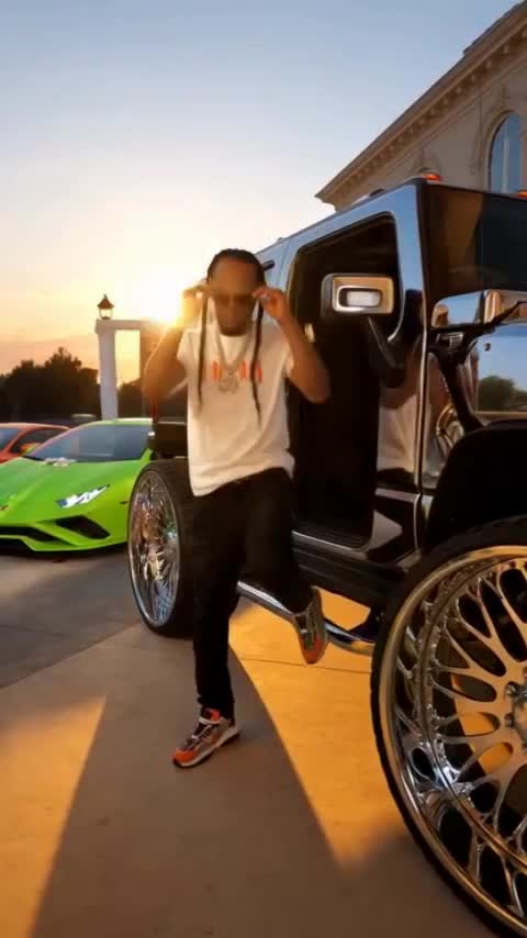 RICH BIXCH — OboyDaPlug Rap Video Clip