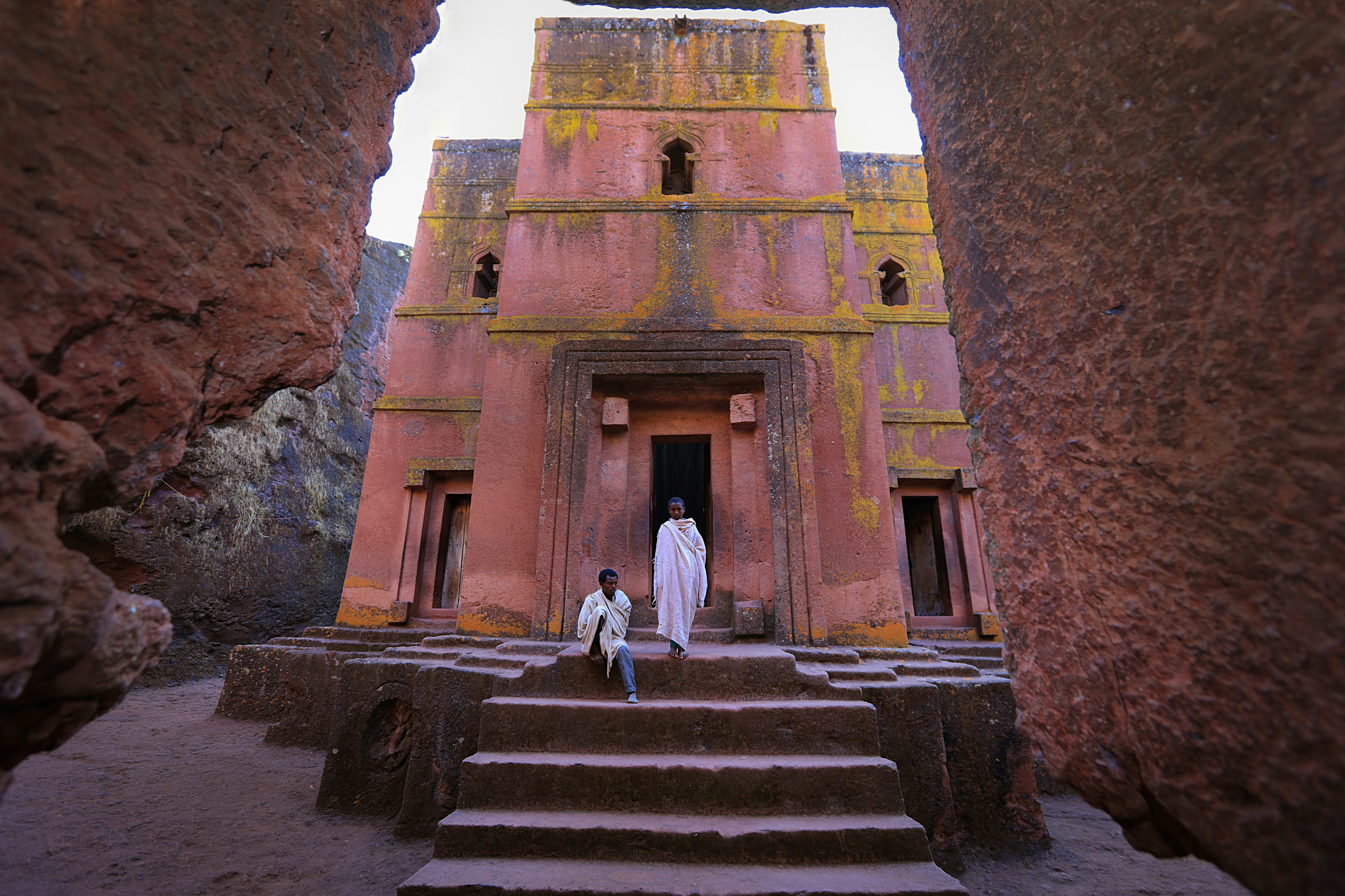 Lalibela at dawn: how to see the rock churches properly