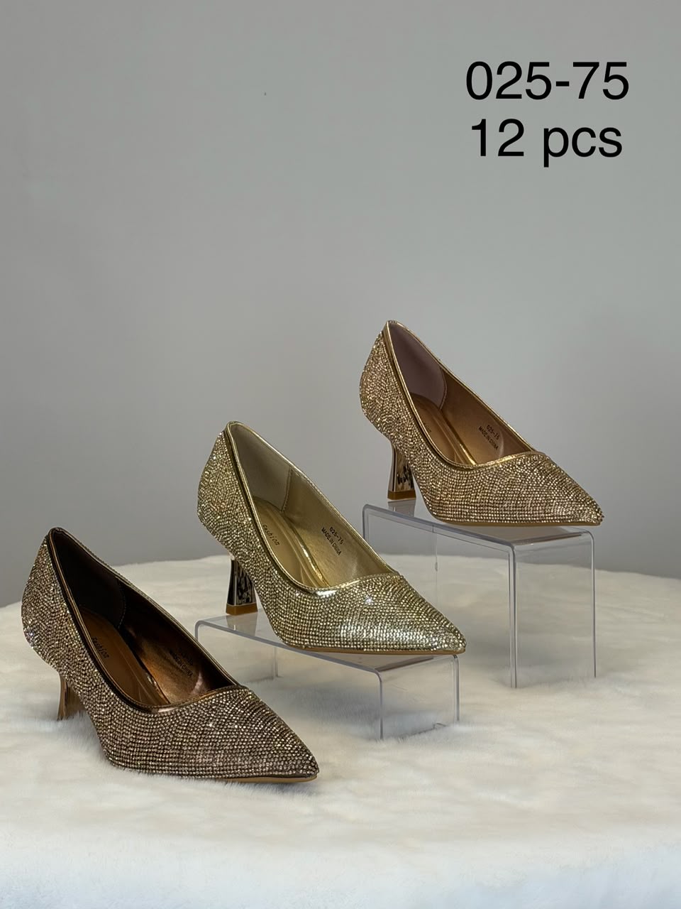 025-75 — حذاء نسائي بالجملة — موديل 025-75