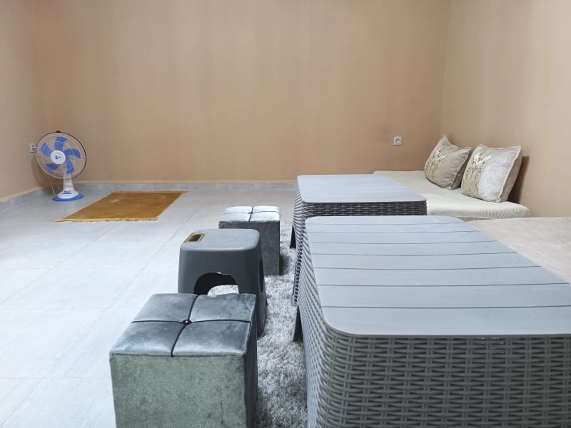 Maison familiale avec terrasse aménagée 19