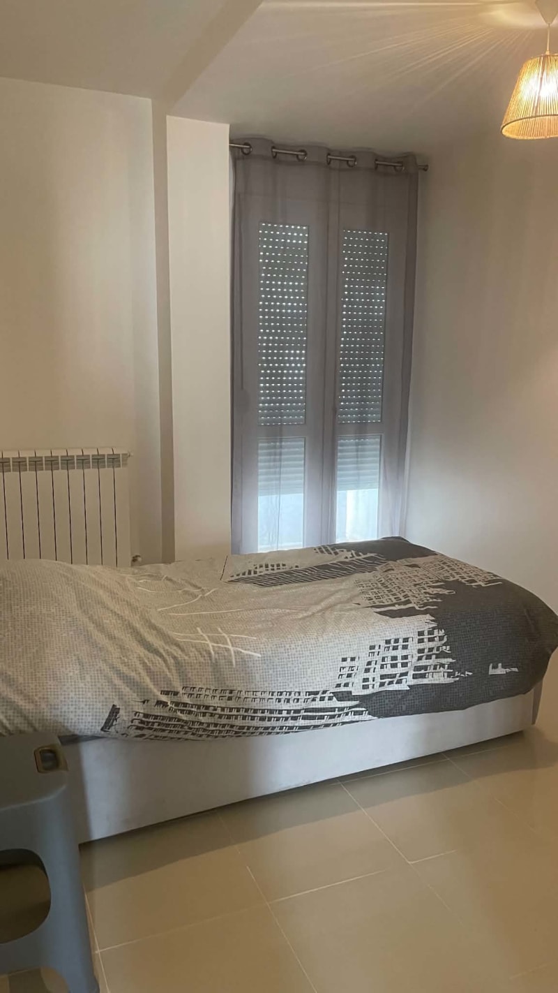 Apparemment très beau bien placé avec une belle vu 17