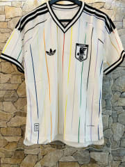 Japan Away Kit thumbnail 3