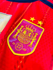 Spain Home Kit Full Sleeve (2 Star) With Champion Badge thumbnail 2