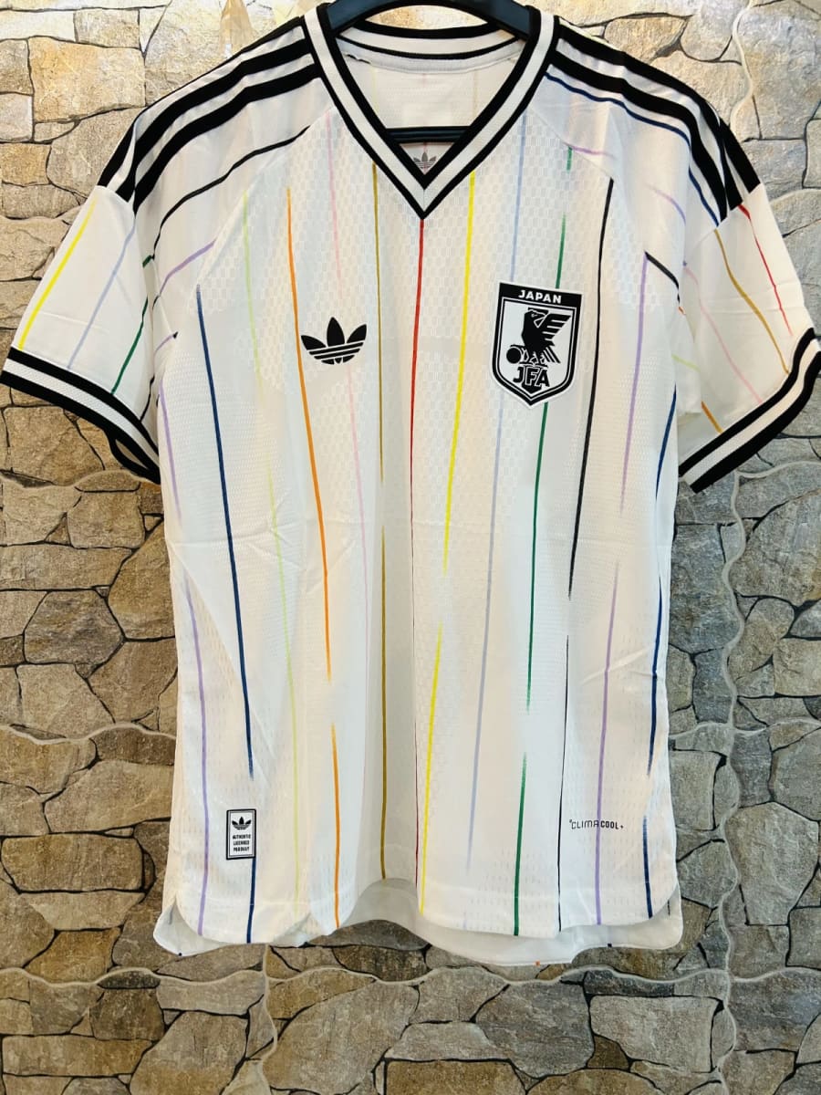 Japan Away Kit image 3