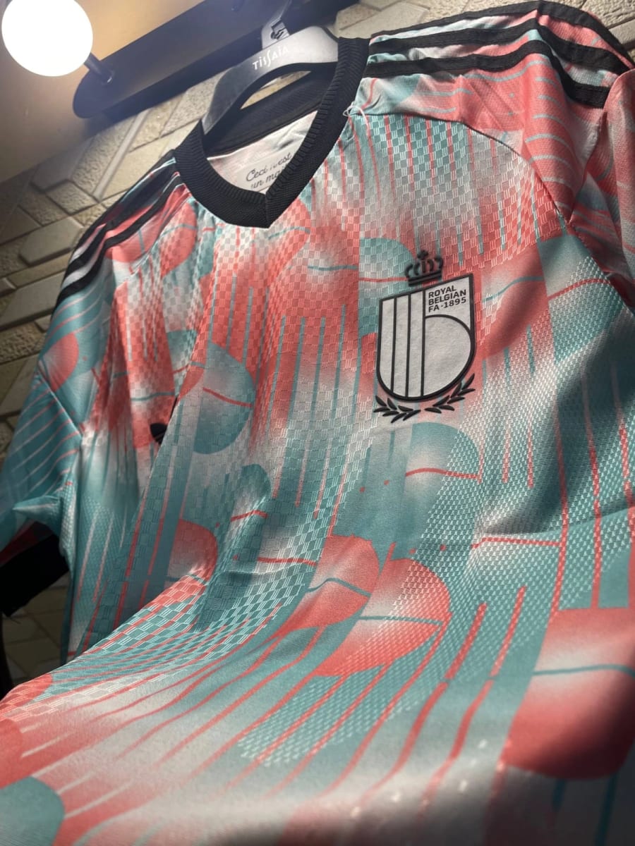 Belgium Away Kit image 3