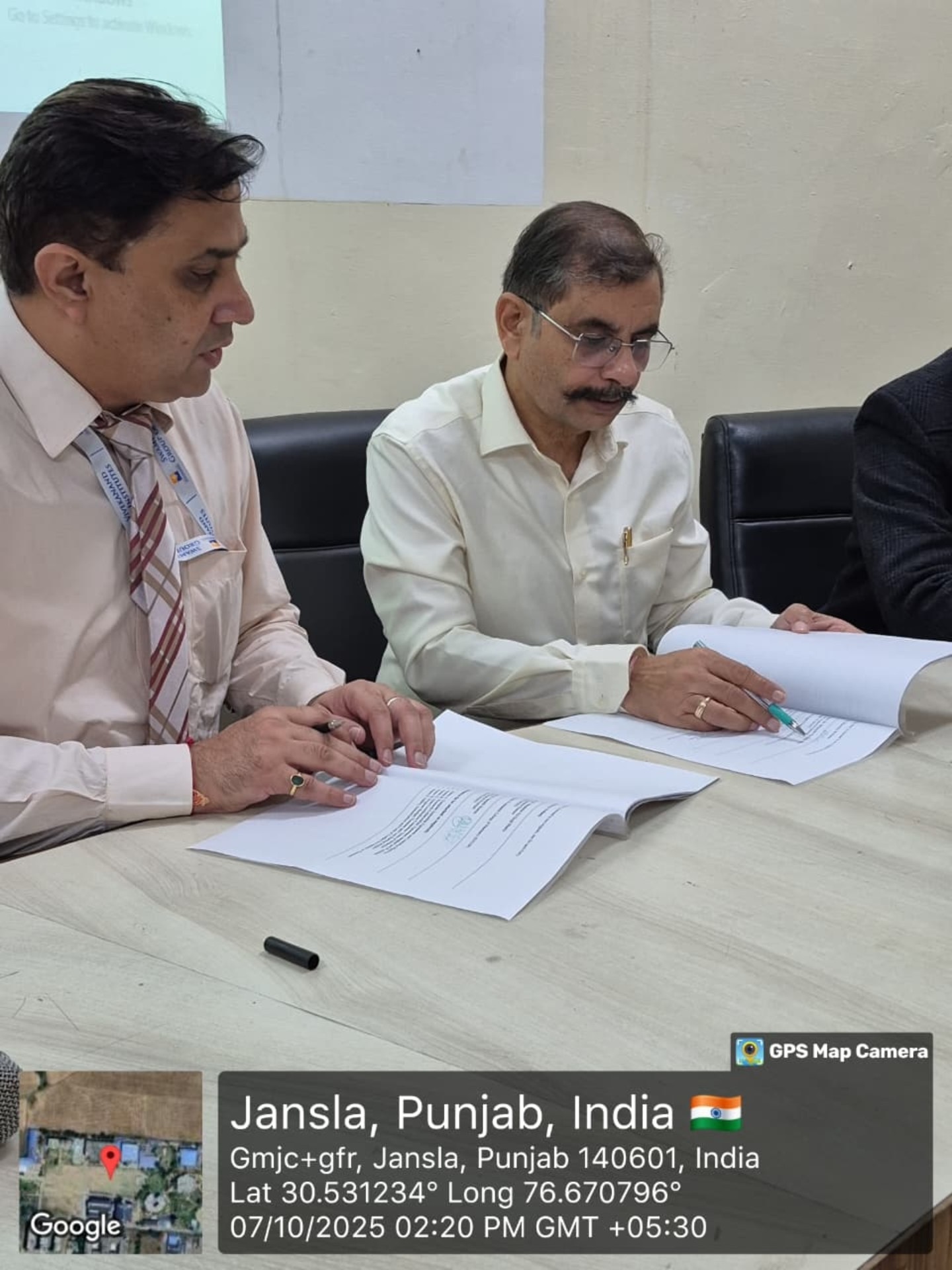 Krisa Healthcare, Baddi, HP MoU signing