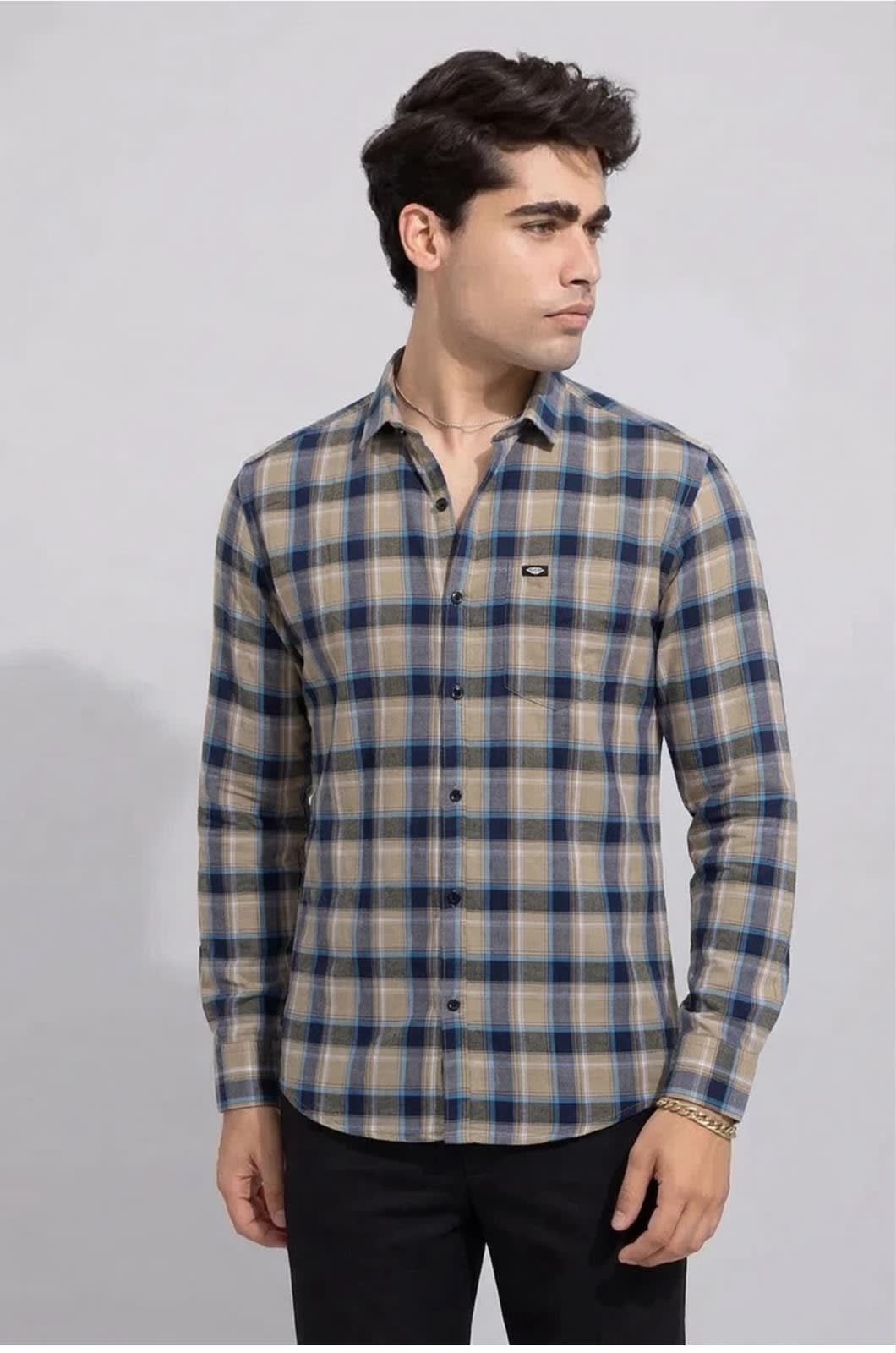 box shirt Detail
