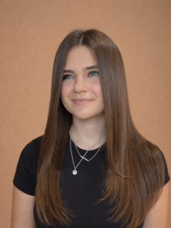 Jolee with long, smooth type 1 to 2 hair