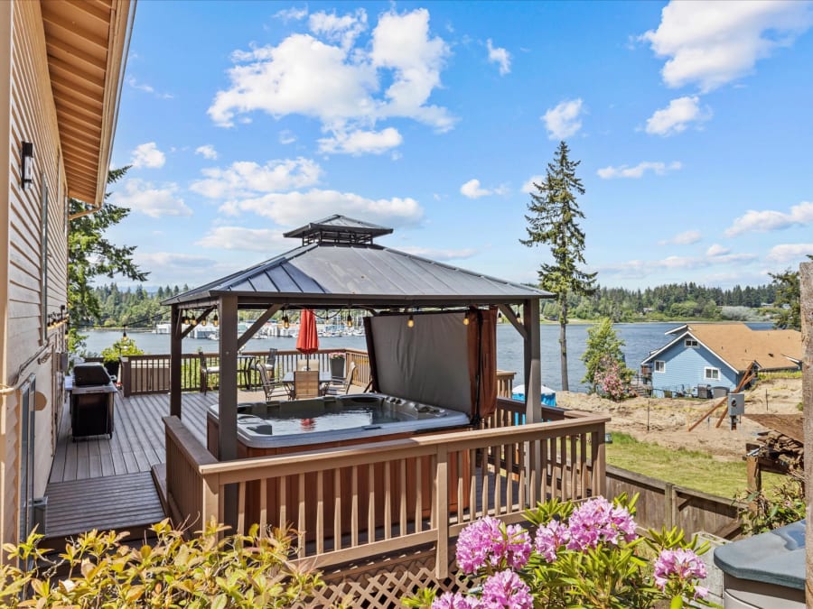 Hot tub and gazebo overlooking Phinney Bay