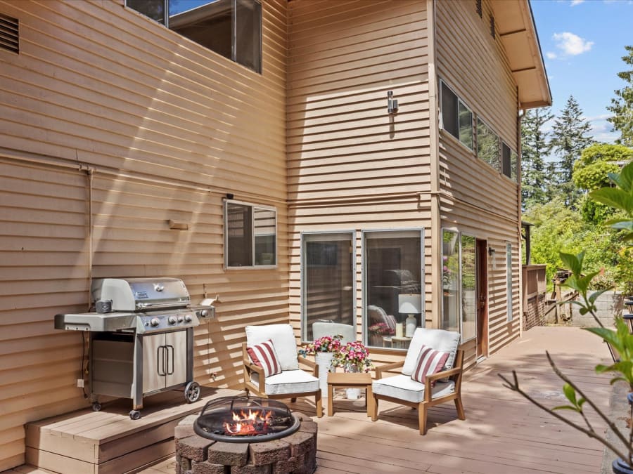 Existing east-side outdoor gathering area
