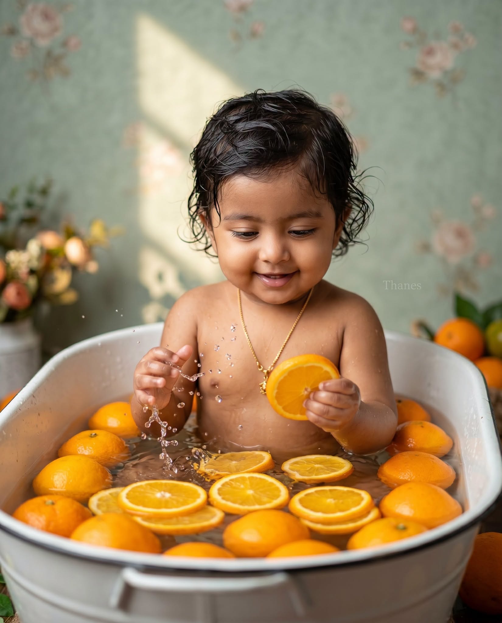 Little Orange Splash – Baby Fruit Bath