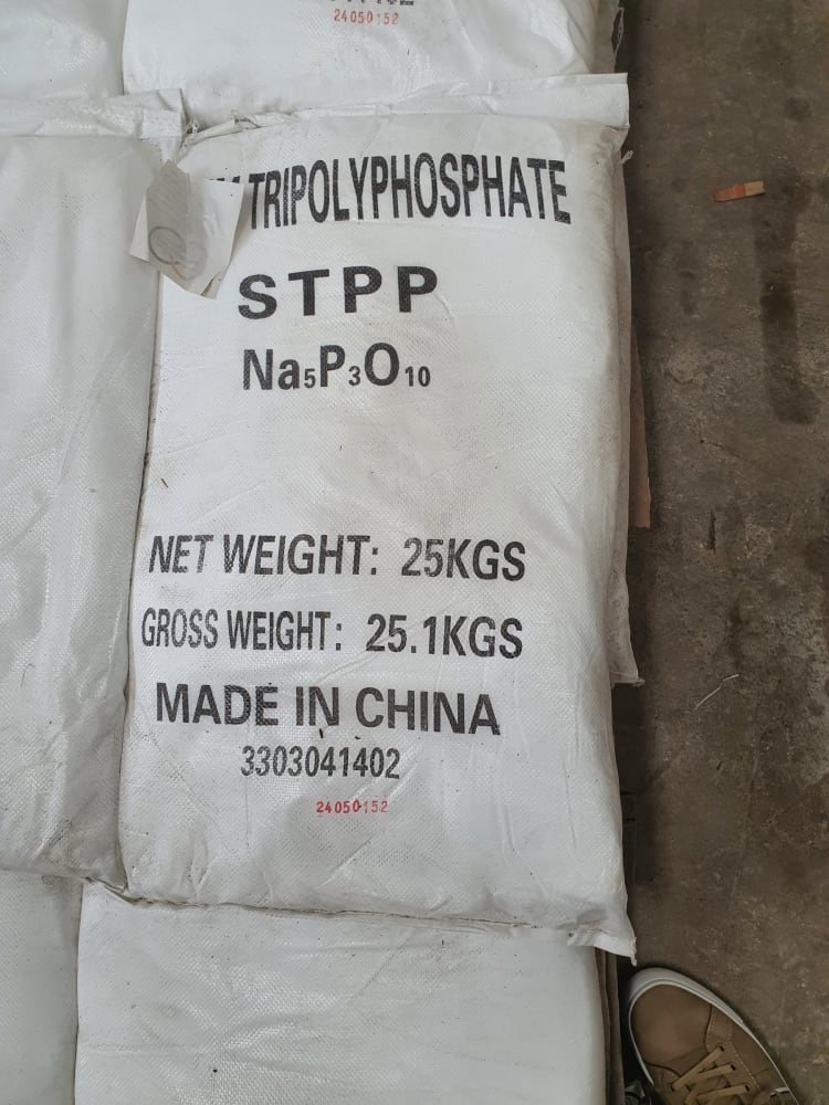 Sodium Tripolyphosphate (94% min, Standard Packaging) in commercial industrial packaging