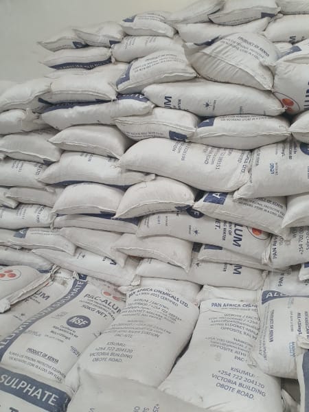 Aluminium Sulphate ( Alum Flakes / Powder / Granular ) (16-17% Al2O3 Water Coagulant, Standard Packaging) in commercial industrial packaging