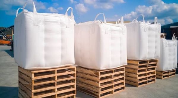 Bags / packaging materials (Custom sizes, Standard Packaging) in commercial industrial packaging