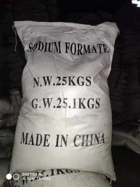 Sodium formate (92-98%, Standard Packaging) in commercial industrial packaging