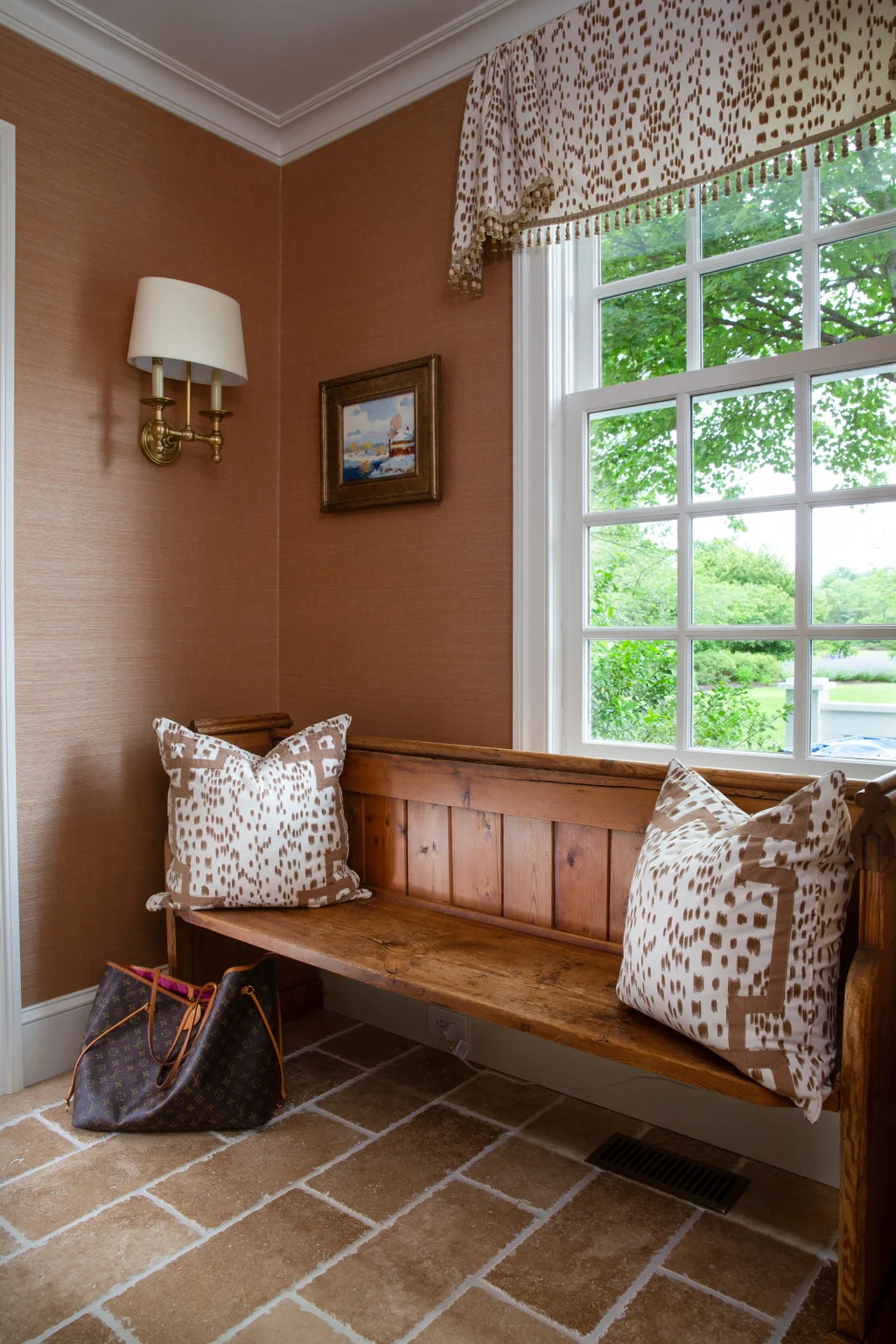 29 English Cottage Bedroom Ideas with Timeless Charm 29 English Cottage Bedroom Ideas with Timeless Charm
