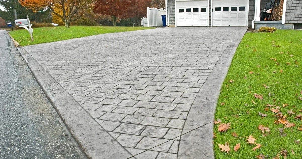 How Much Gravel Do I Need a Driveway?