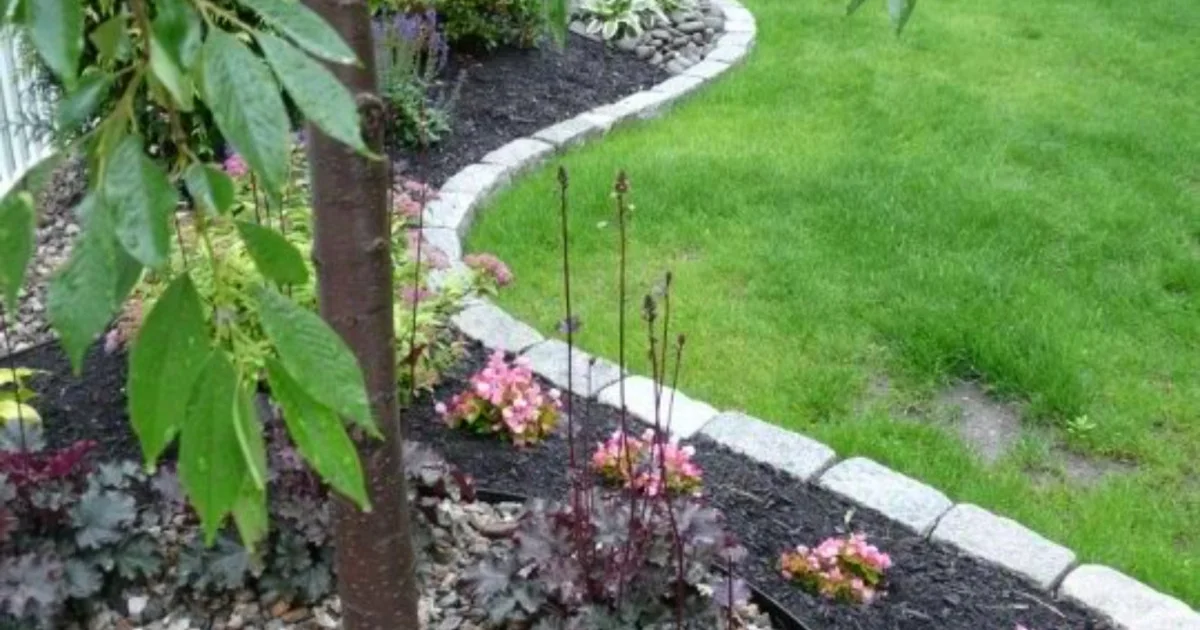How Much Mulch Do I Need?