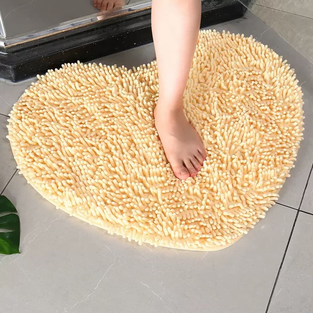 Love shaped shaggy Absorvant door mat view 3