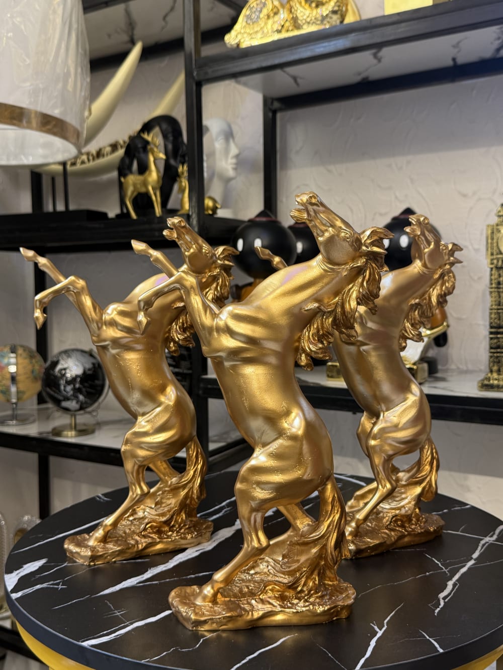 Luxury flying gold figurine  view 2