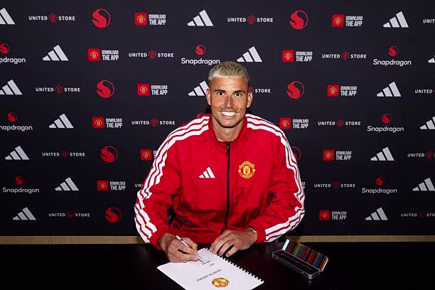 Karl Darlow Completes Manchester United Move on Free Transfer From Leeds