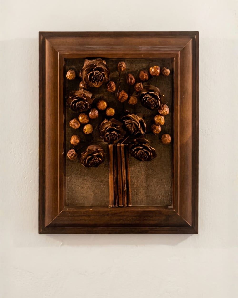 Pinecone Rose Bouquet Frame