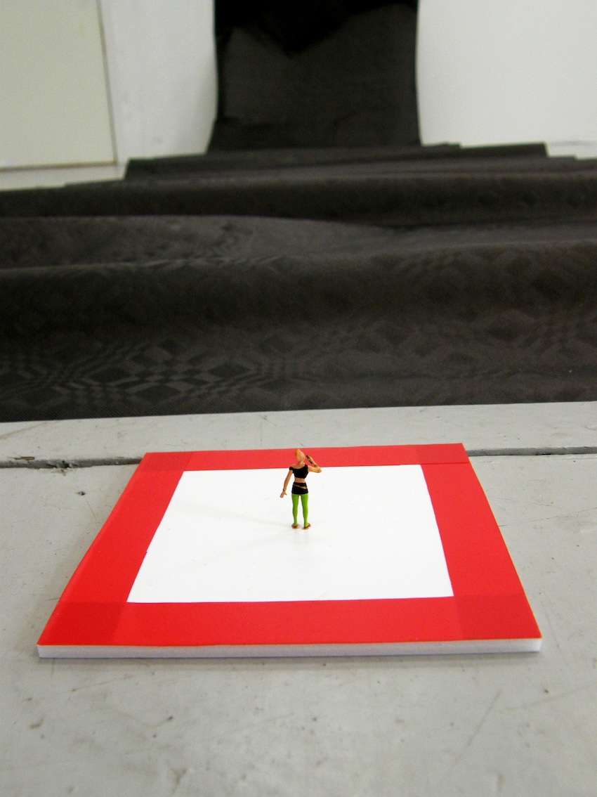 The Agoraphobia Project — Sometimes the World Seem so Big, detail