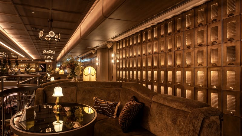 The consul club