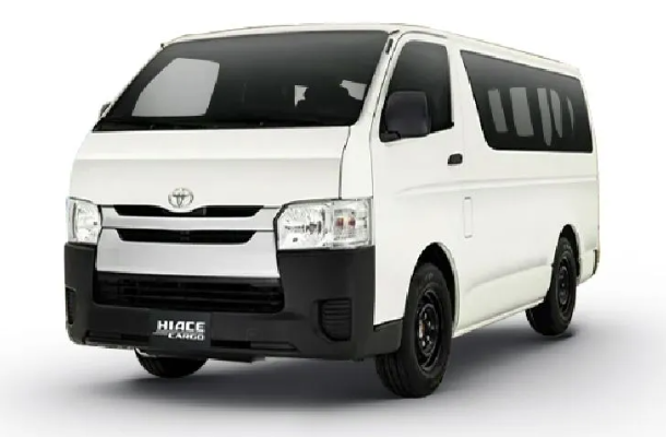Toyota Grandia White