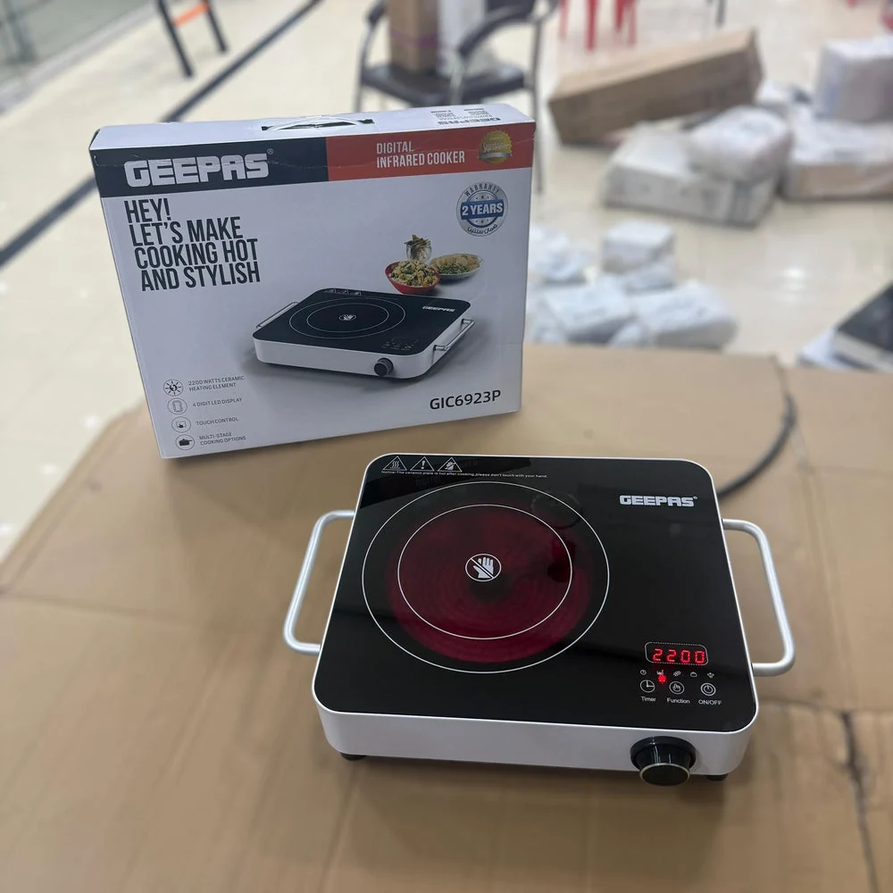 Geepas Digital Infrared Universal Hot Plate GIC6923P